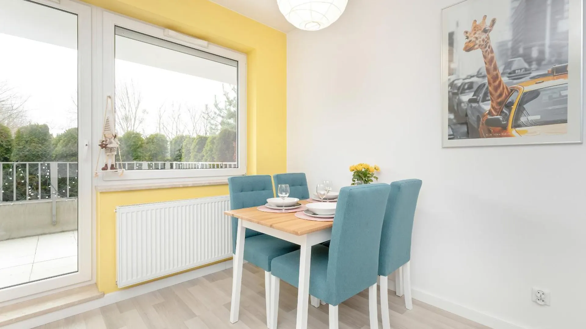 Pastel & Cozy Apartment With A Spacious Terrace In Gdansk By Noclegi Renters